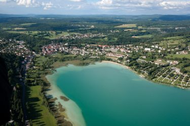 Clairvaux-les-lacs